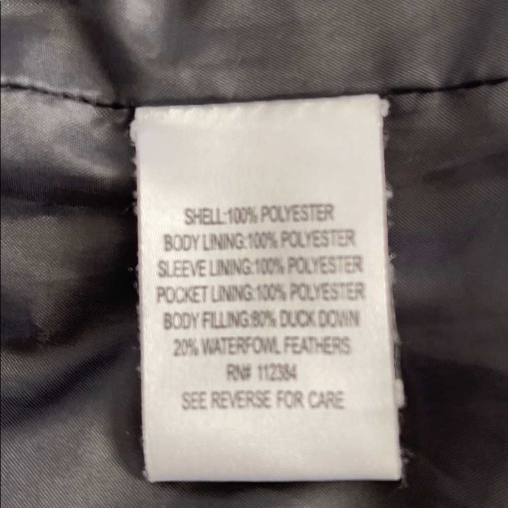 Woman’s coat - Picture 3 of 3